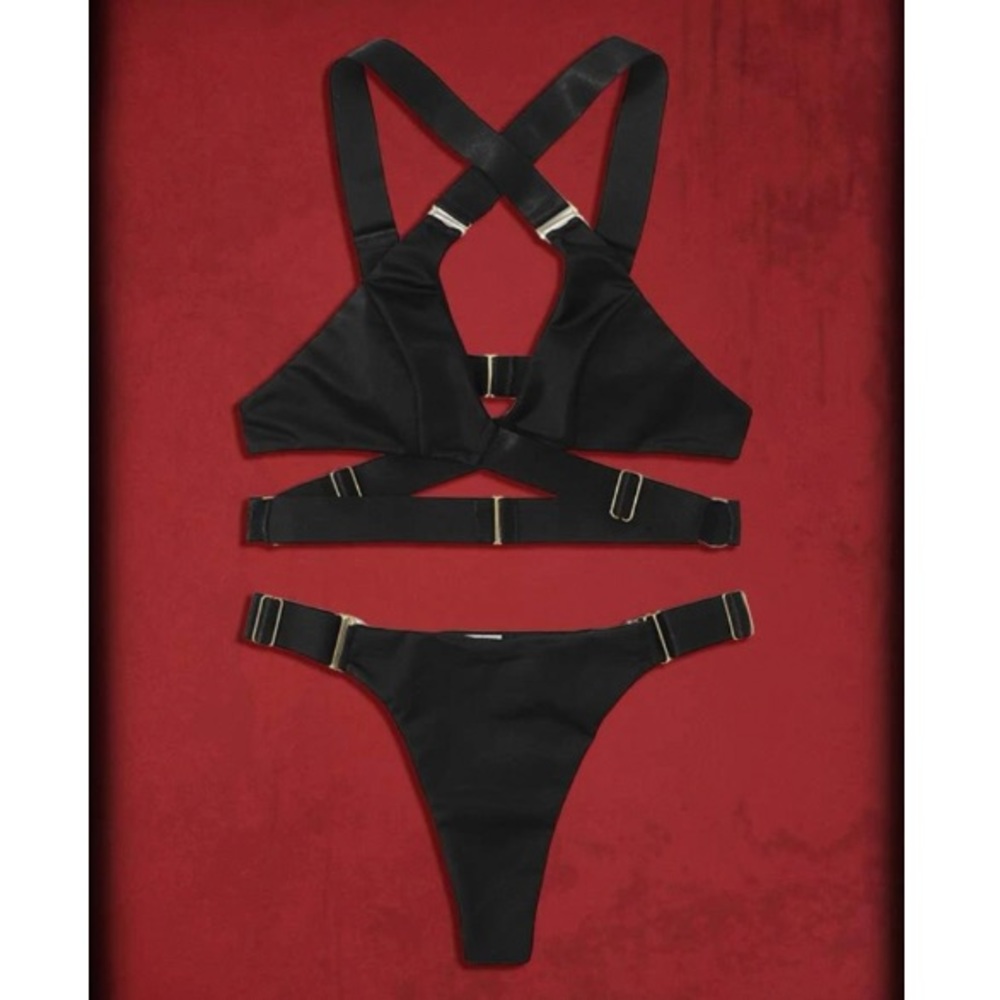 New Black Strappy Bikini w/ Silver Buckle Detail - Picture 5 of 5